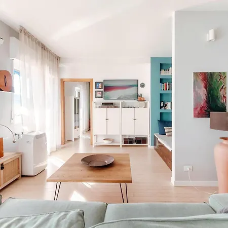 Luce Di Terrace By Quokka 360 - Amazing Terrace With And View קומו